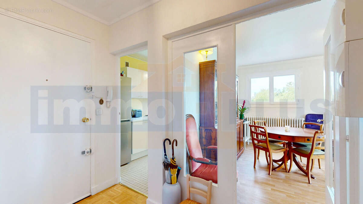 Appartement à BOIS-D'ARCY