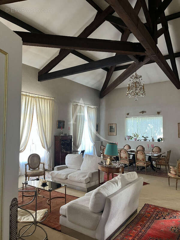 Maison Nimes 7 pièce(s) 257.42 m2 - photo 6