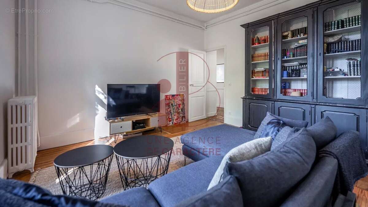 Maison à FONTAINEBLEAU