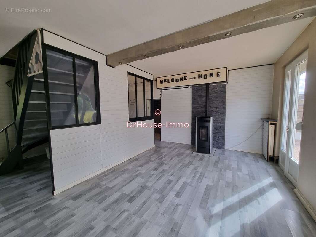 Maison 119 m² à Courtenay  - photo 11