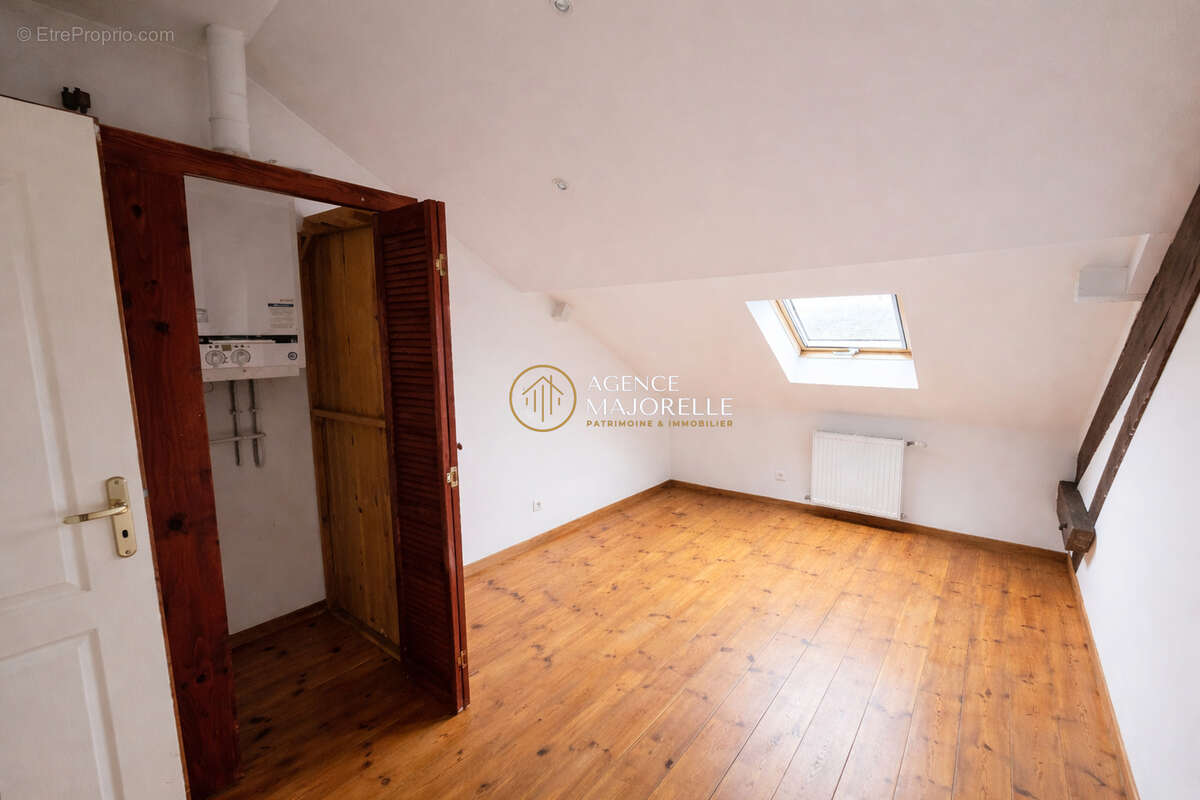 Appartement à MIRECOURT