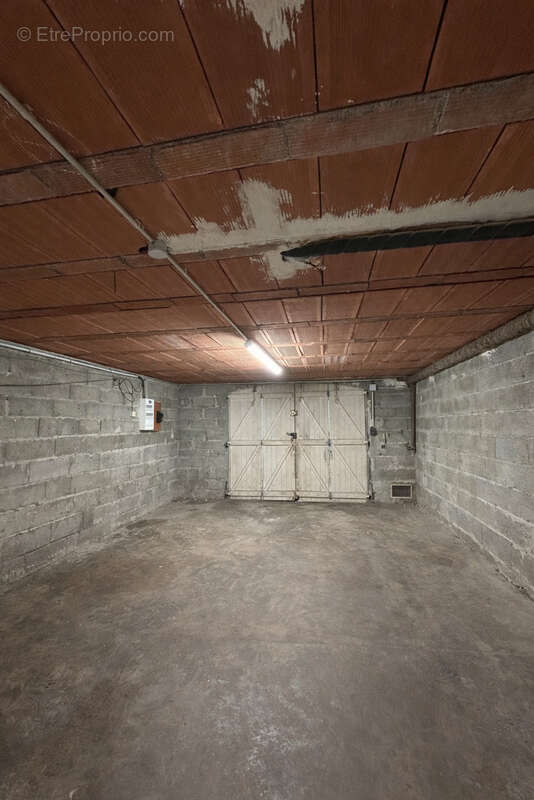 Rare et exceptionnel : Maison 4 chambres avec piscine et grand terrain au cœur de Bram. - photo 17