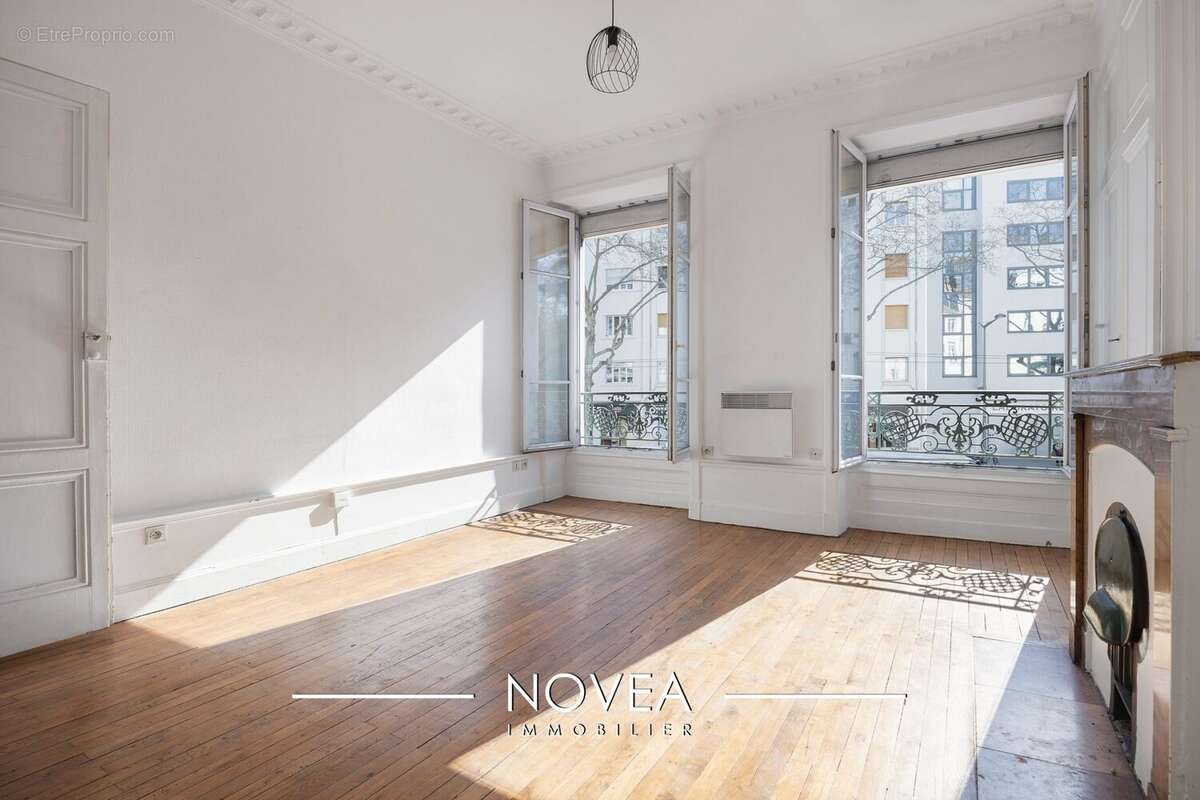 Appartement à LYON-7E