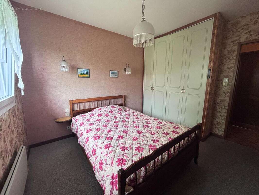Photo 7 - Maison à AVANNE-AVENEY