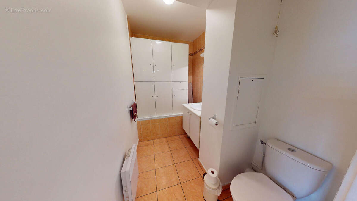 Appartement à PARIS-19E