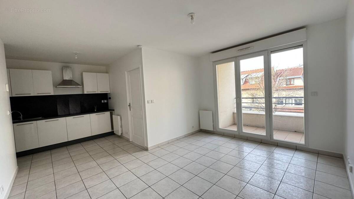 Appartement à VAIRES-SUR-MARNE