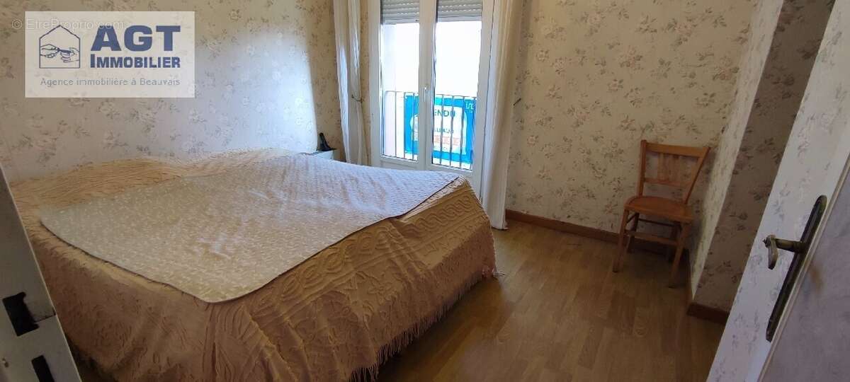 Maison à MILLY-SUR-THERAIN