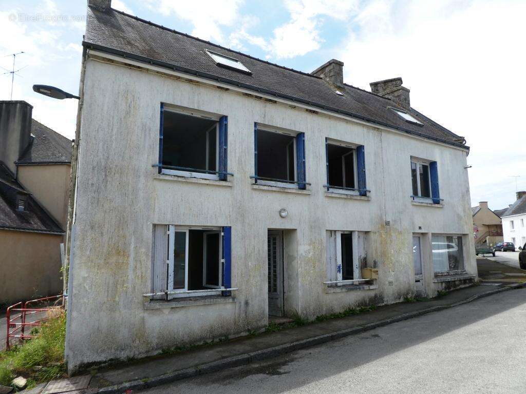 Maison à LOCMALO