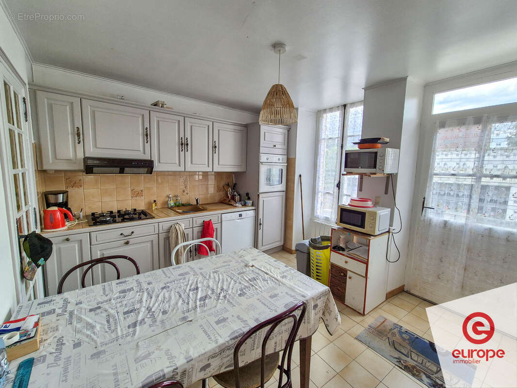 Maison 3 pièces 38m2 avec jardin à l'Isle-sur-Serein - photo 3