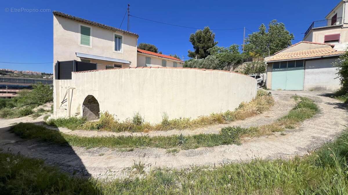 Maison à MARSEILLE-13E