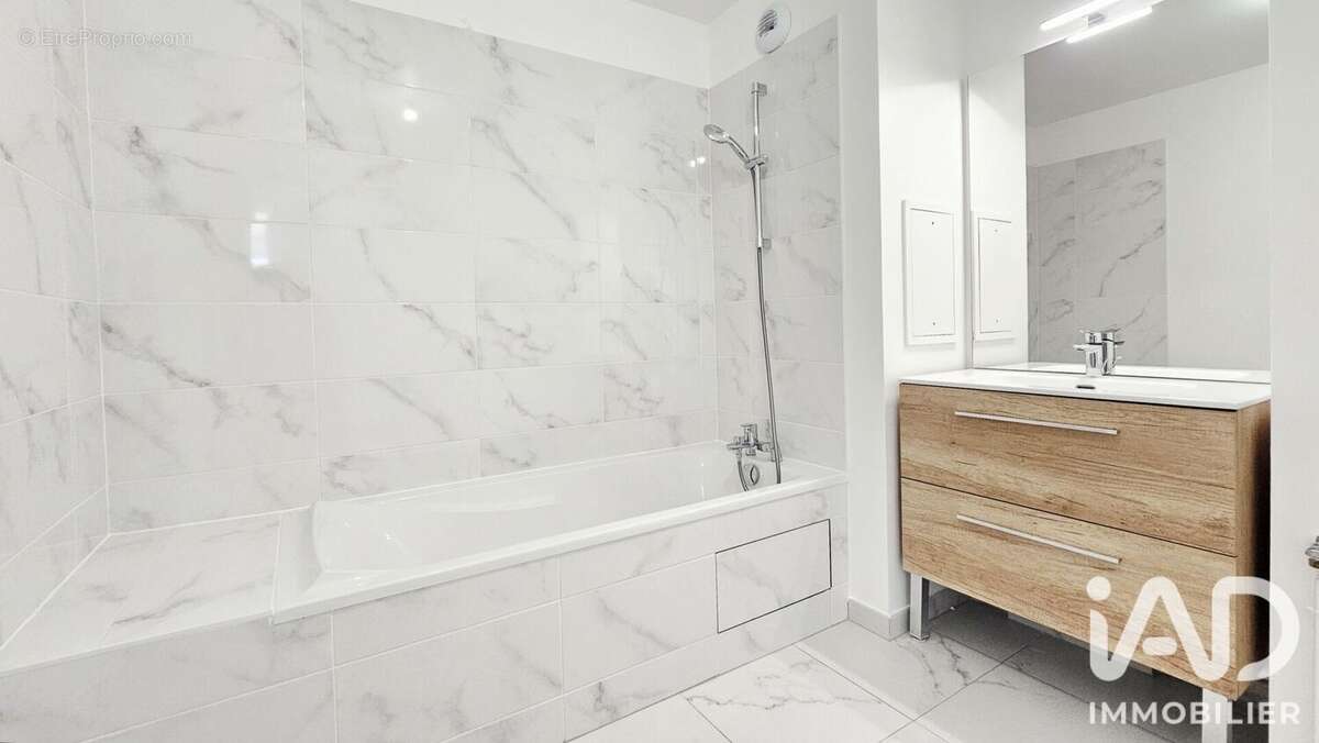 Appartement 41 m² à La Courneuve  - photo 9