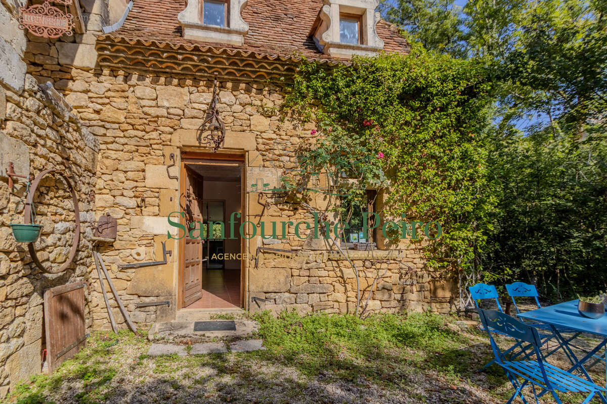 Maison à SARLAT-LA-CANEDA
