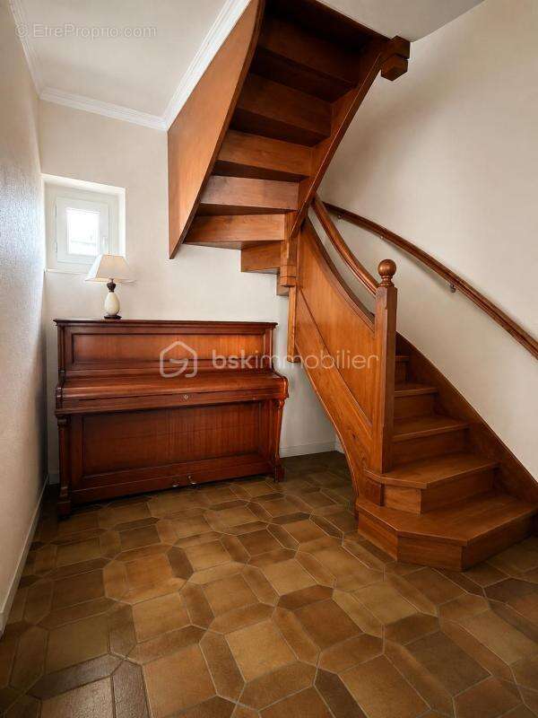 Lamballe centre-ville - Maison de caractère - photo 2