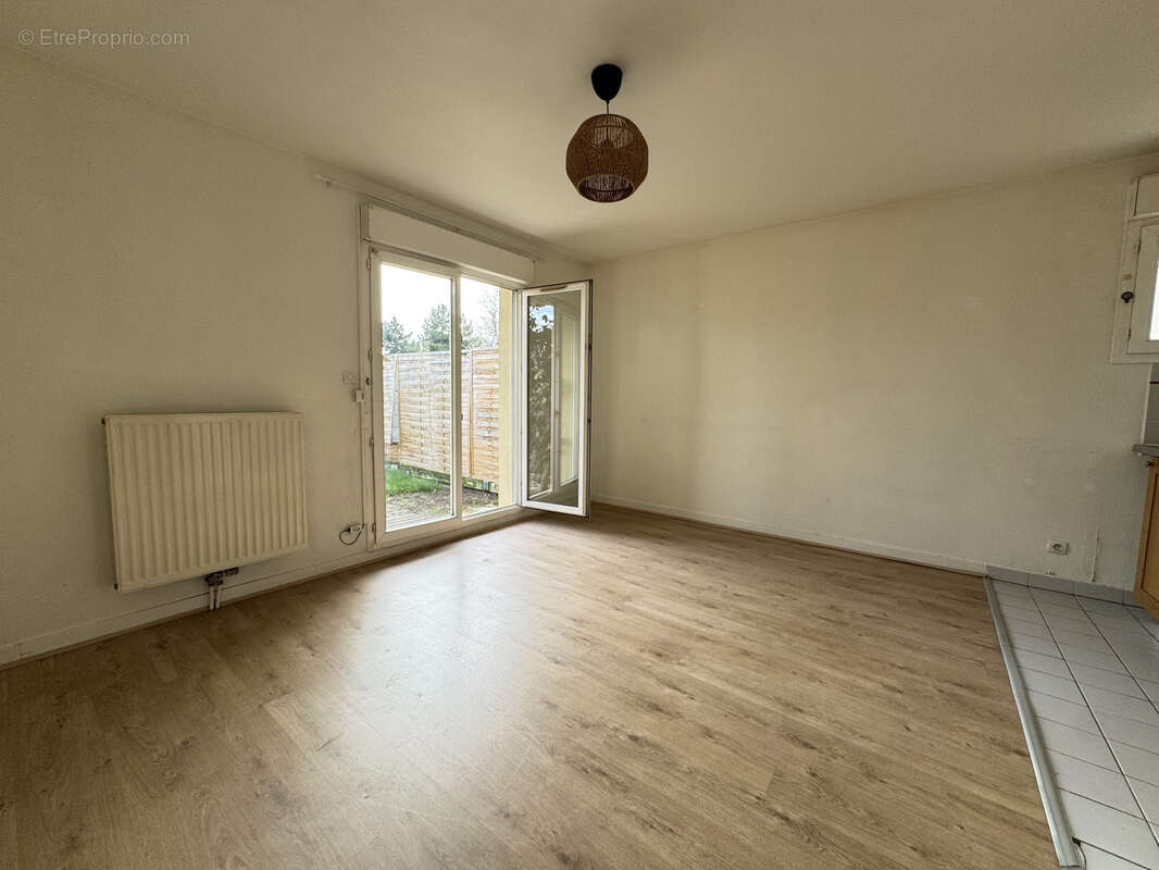 Appartement à RIS-ORANGIS