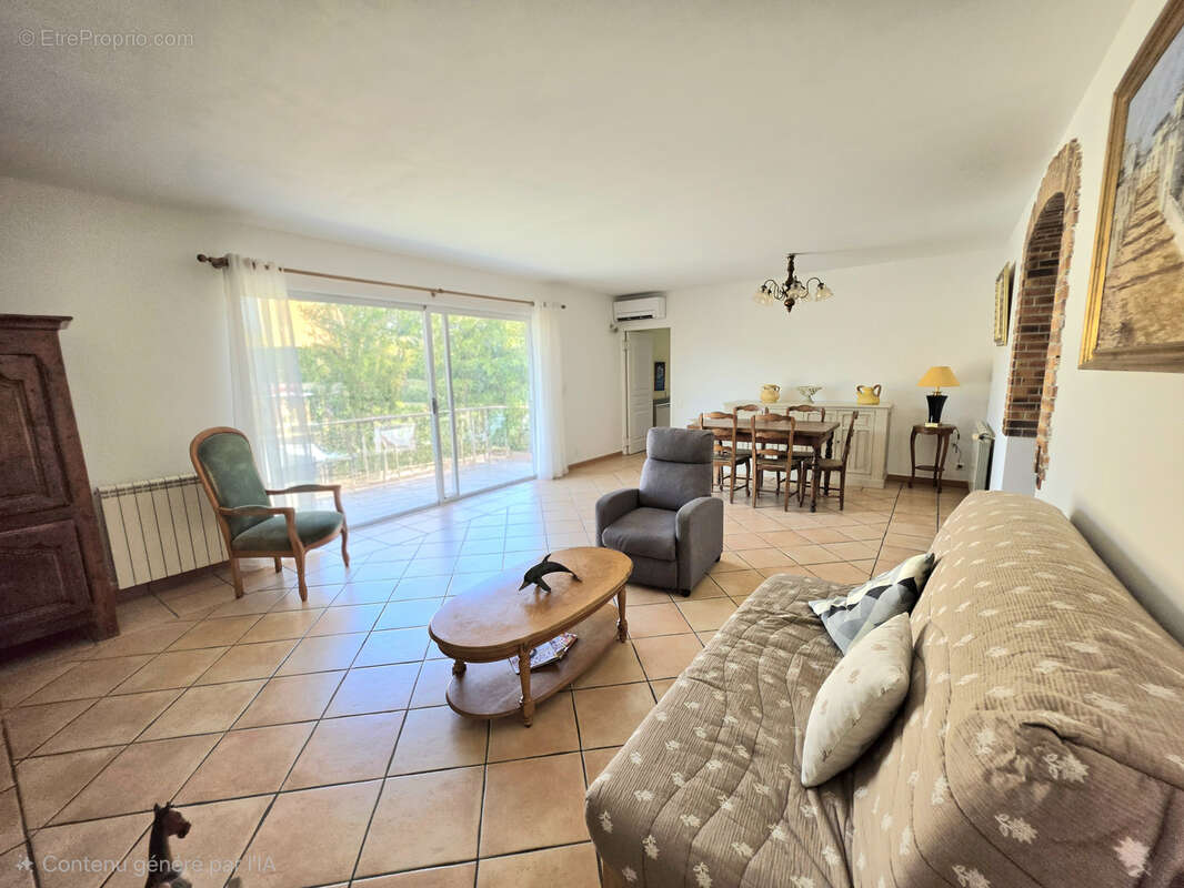Appartement à HYERES
