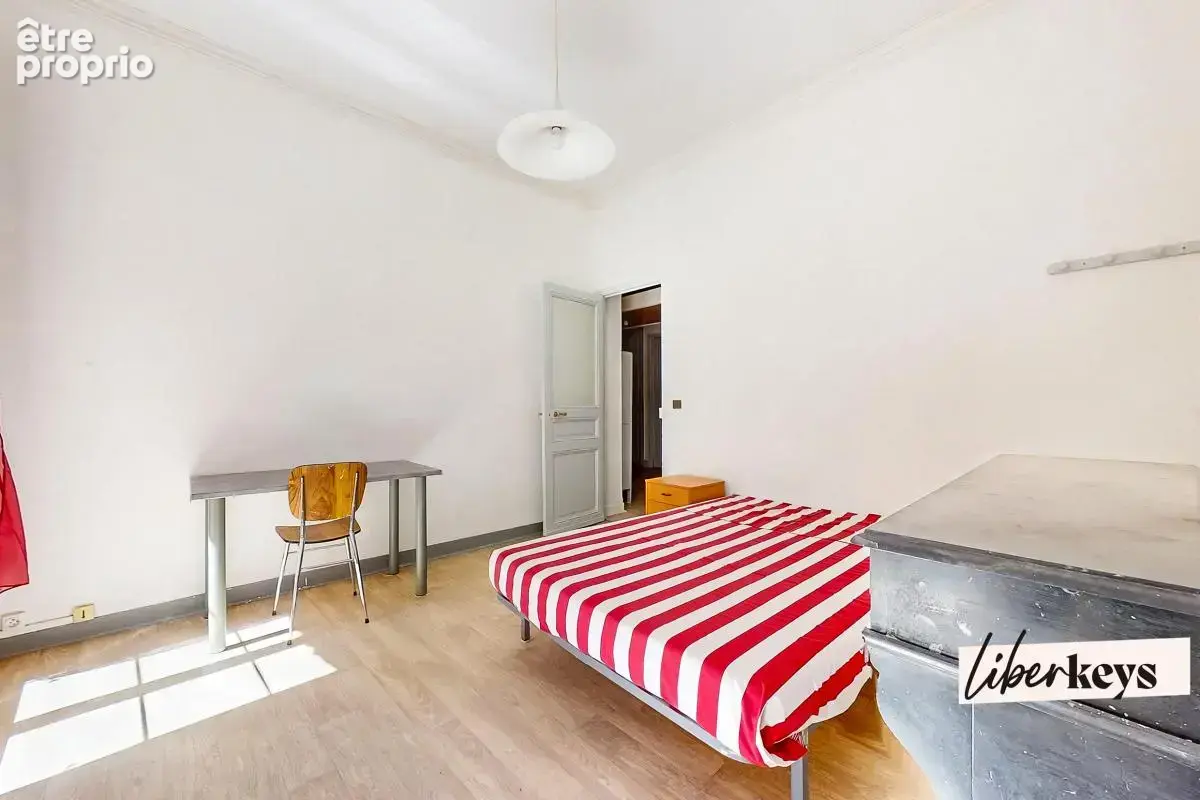 Marseille 1er – 70 m² lumineux, 2 chambres, à deux pas du Vieux-Port - photo 10