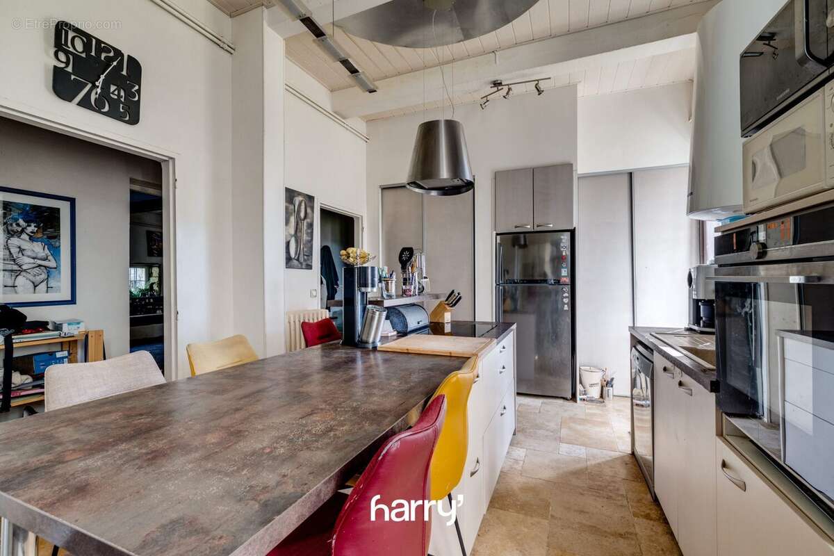 Maison 355 m² à Palise  - photo 5