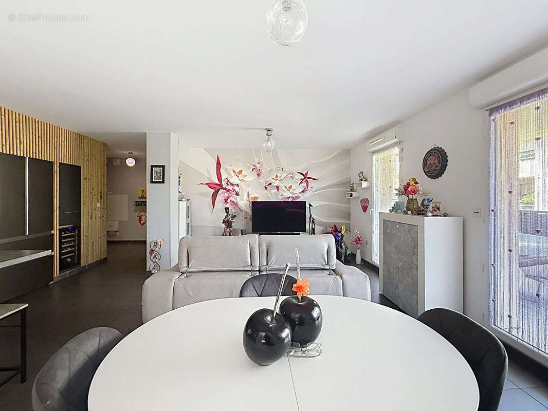 Appartement à MARSEILLE-13E