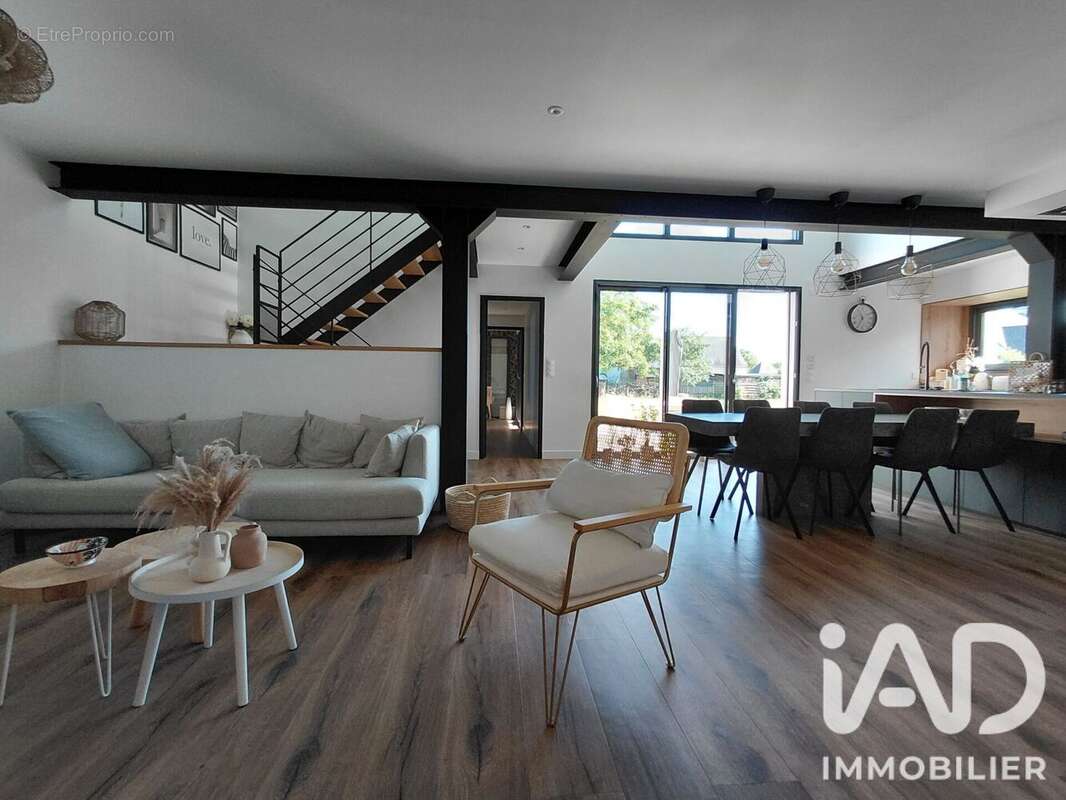 Maison 144 m² à Trevron  - photo 5