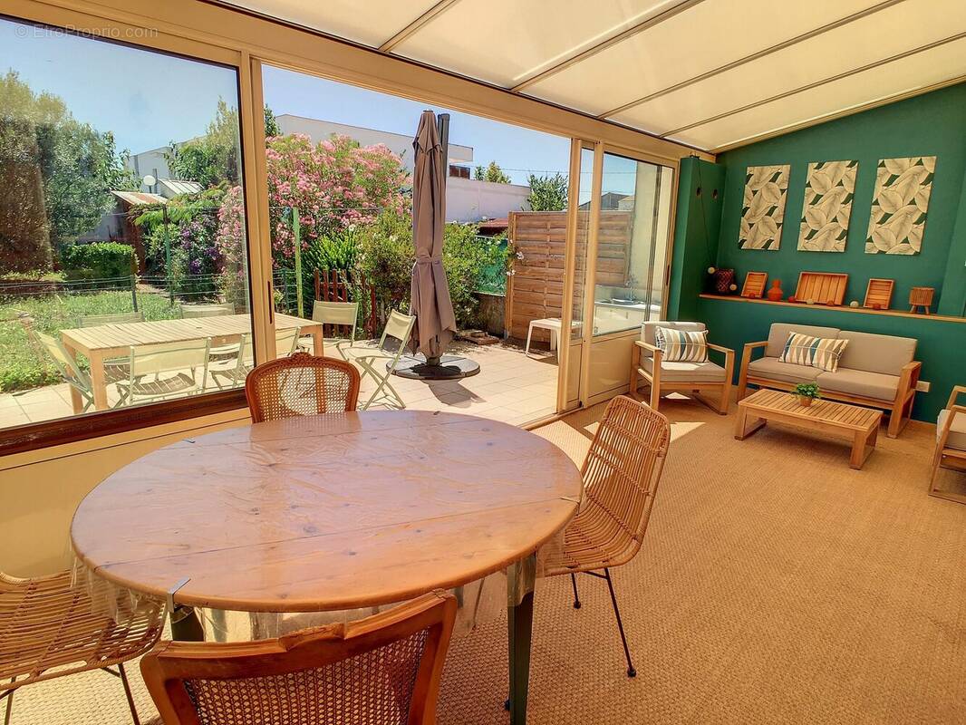 Maison à LA ROCHELLE