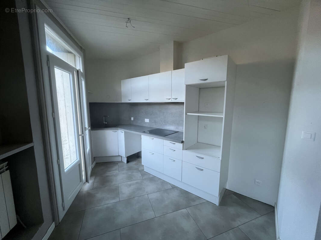 Maison à SAINT-GERVAIS-SUR-MARE