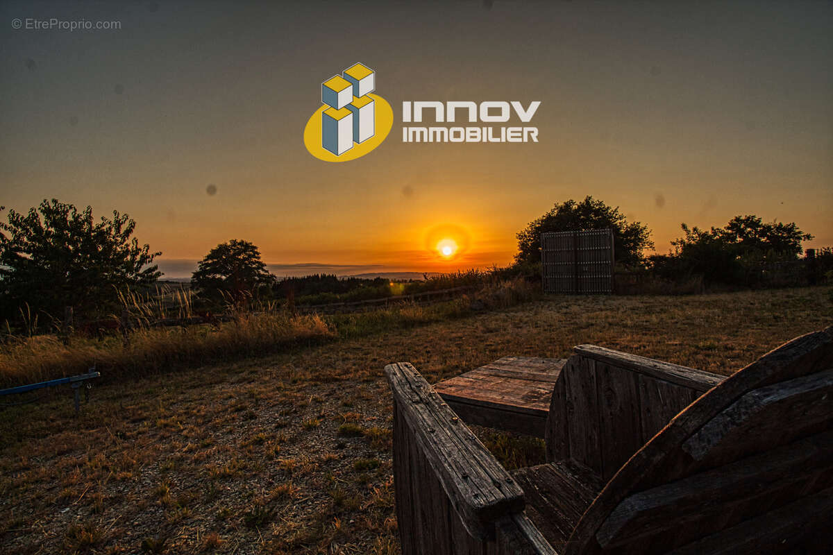 Maison à SAINT-MARTIN-D&#039;AUXY