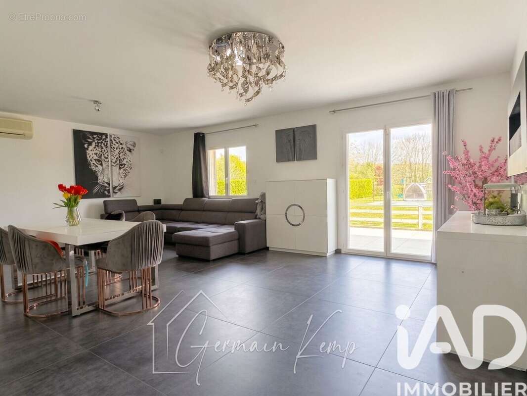 Photo 2 - Maison à AOSTE