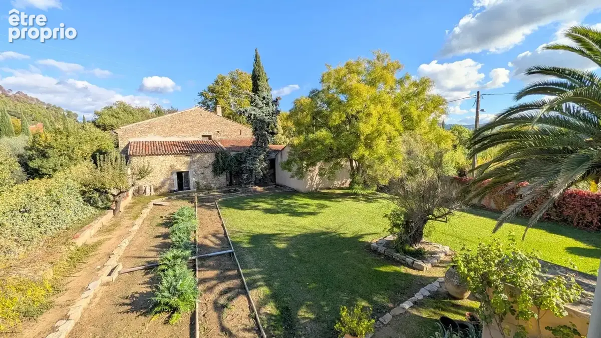 MONTFORT SUR ARGENS : Propriété fort potentiel - photo 6