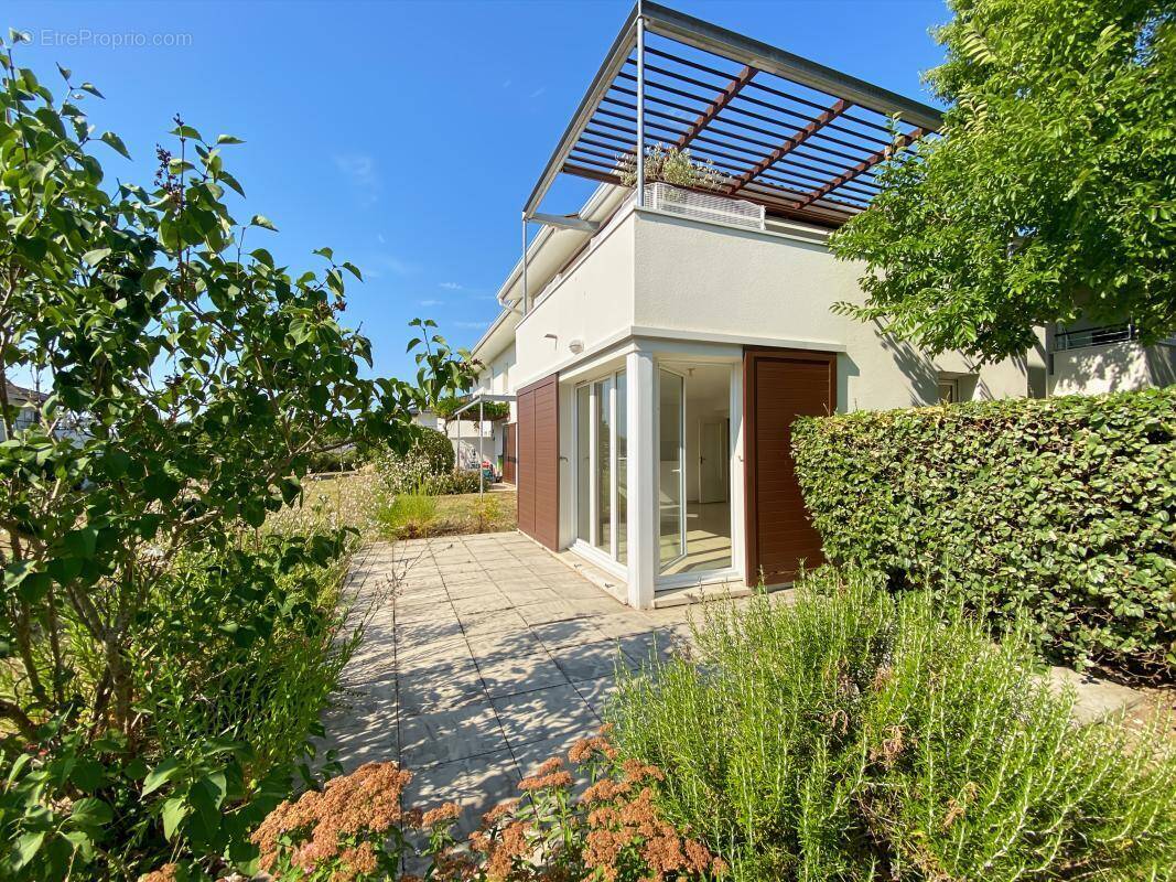 Appartement à SAINT-LOUBES