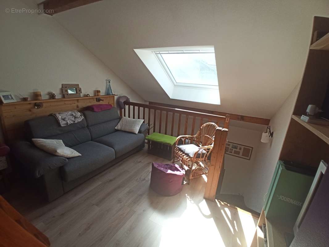 Mezzanine/chambre ensoleillé - Appartement à SAINT-JORIOZ