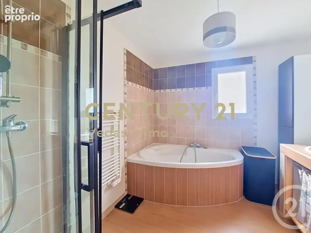 Maison 7 pièces 121 m² à vendre à Gigean (34770) - photo 11
