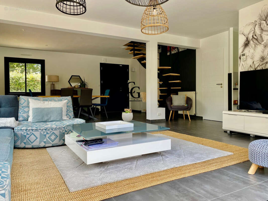 Maison à HAUTE-GOULAINE