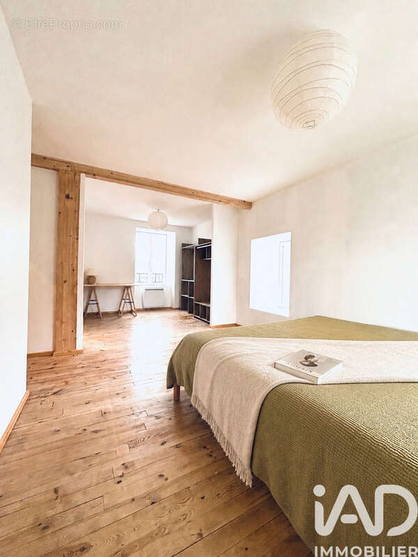 Maison 204 m² à Paulhac  - photo 8