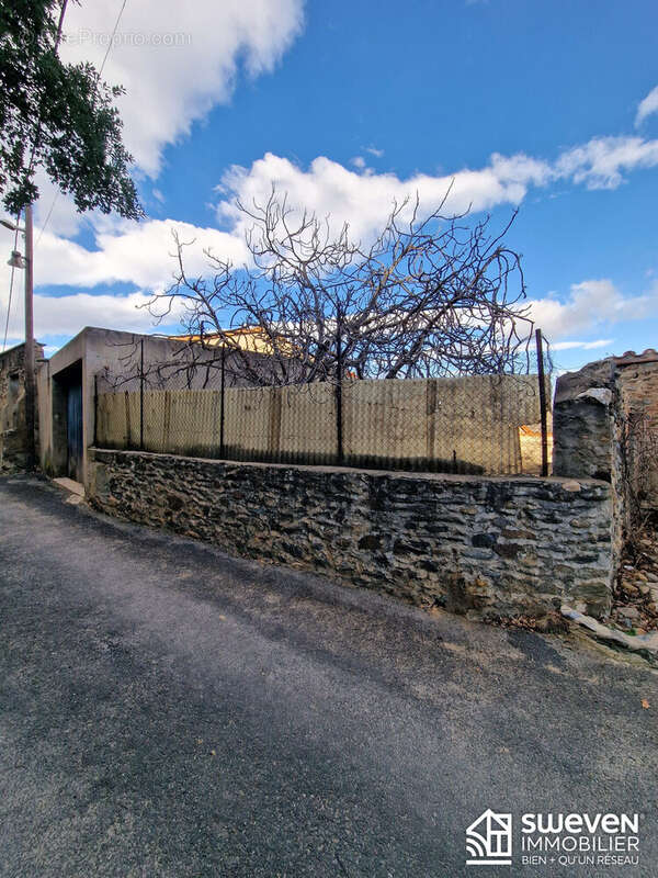 Parking à BOULETERNERE