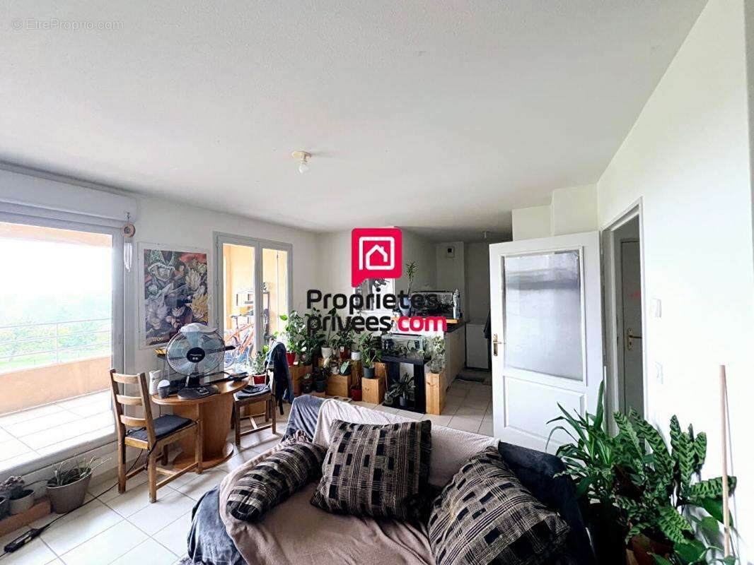 Appartement à CURIS-AU-MONT-D&#039;OR