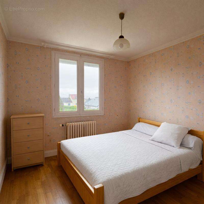 Maison à CHATEAU-LA-VALLIERE