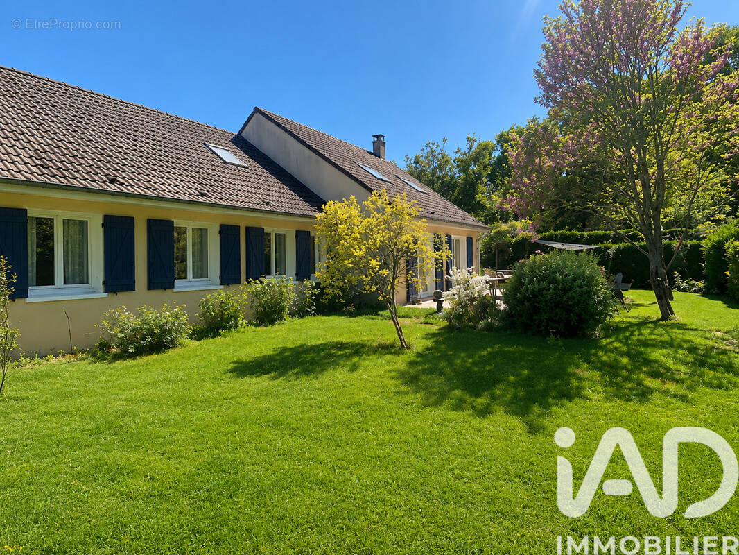 Photo 1 - Maison à YERRES