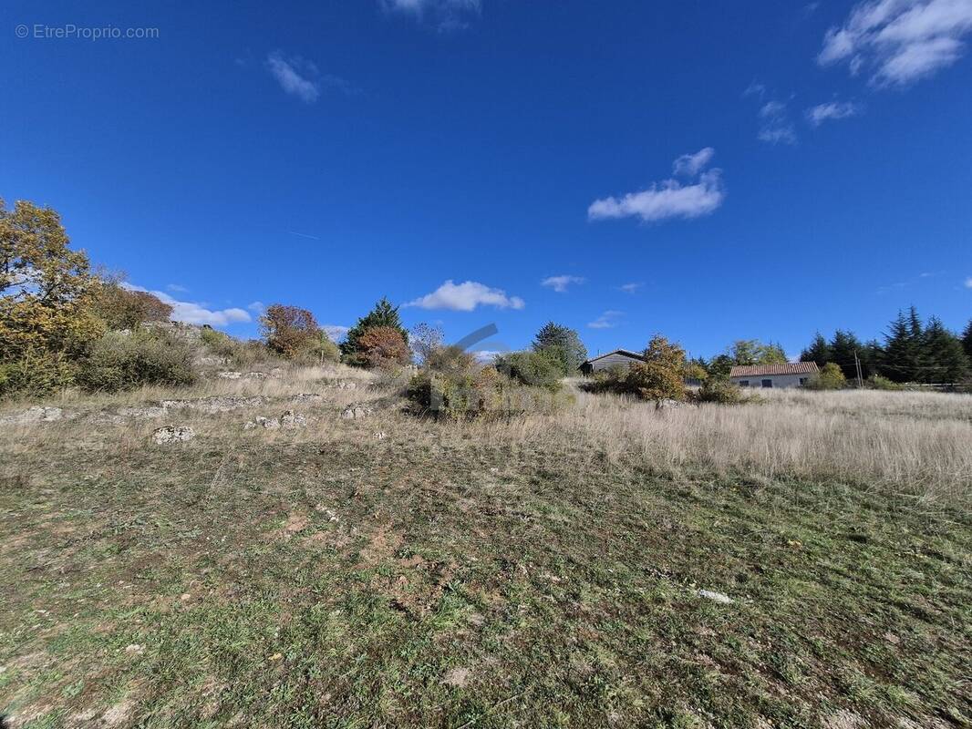 Terrain à LE CAYLAR