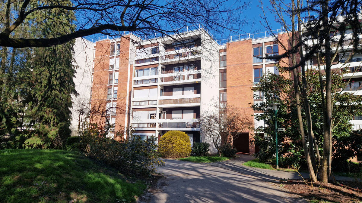 Appartement à LES ULIS