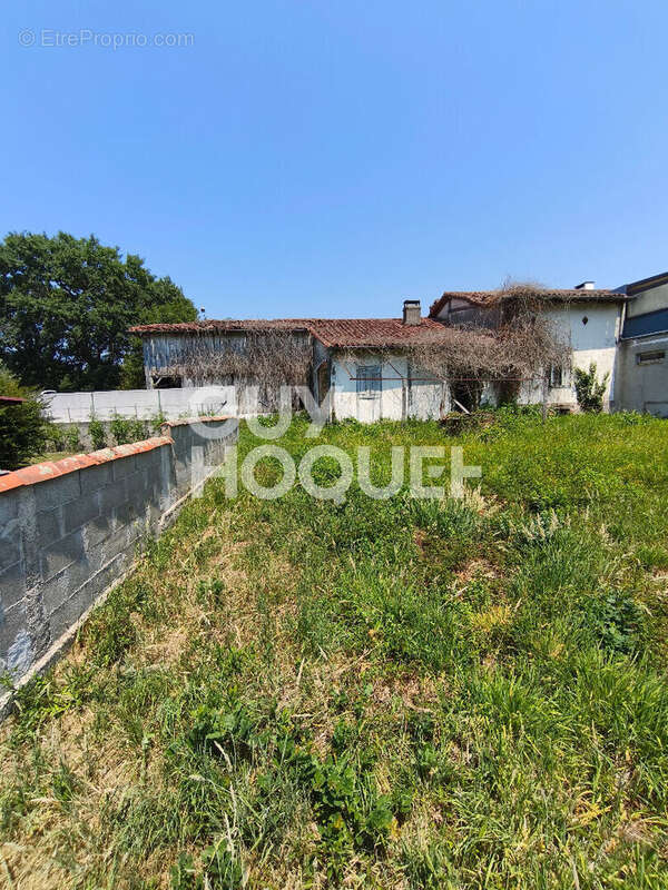 Maison à renover sur terrain de 1868m² - photo 2