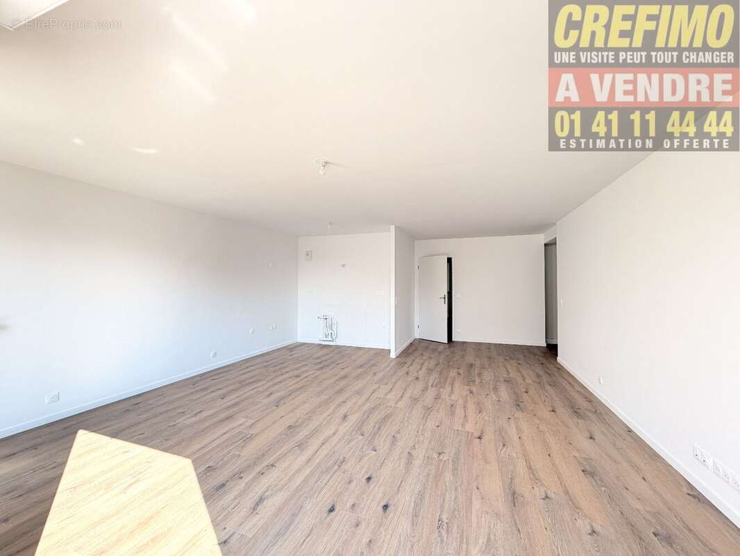 Appartement à COLOMBES
