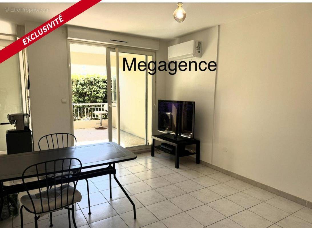 Appartement à HYERES