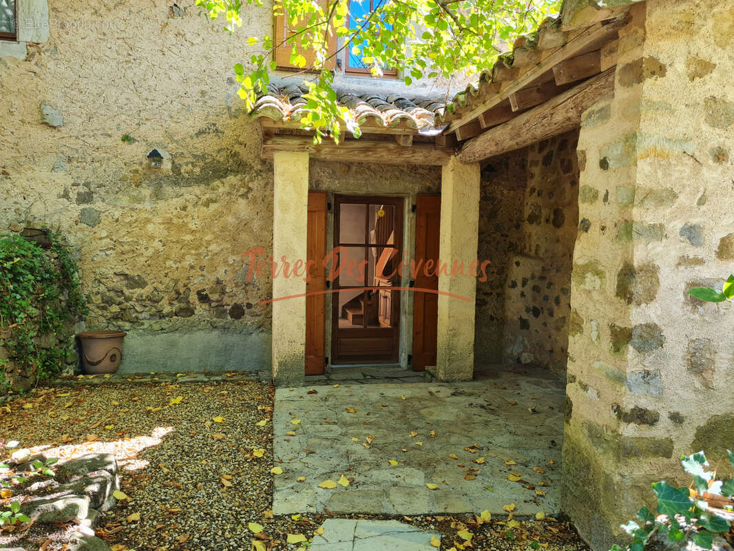 Maison à LASALLE