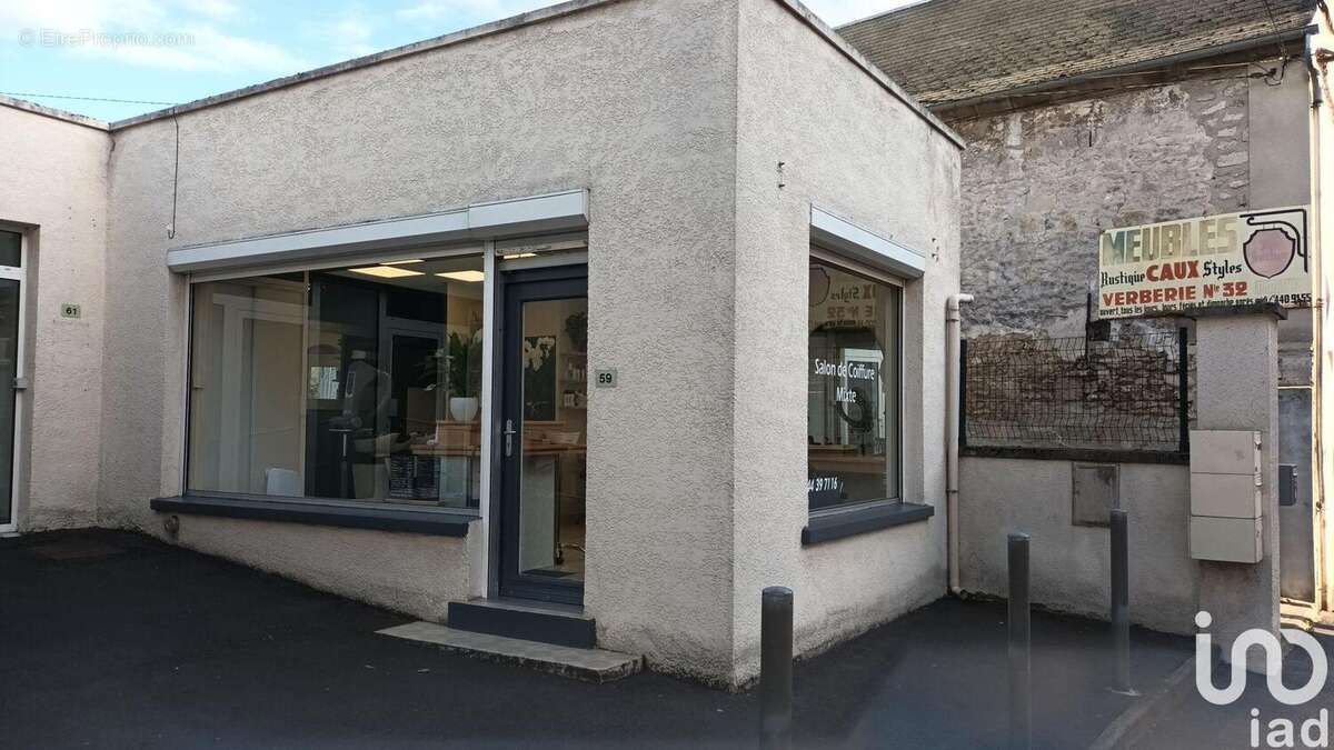 Photo 2 - Commerce à BETHISY-SAINT-PIERRE