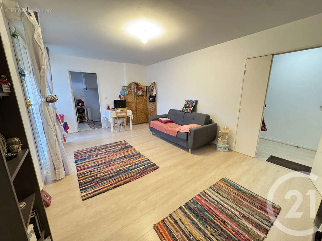 Appartement à AVON