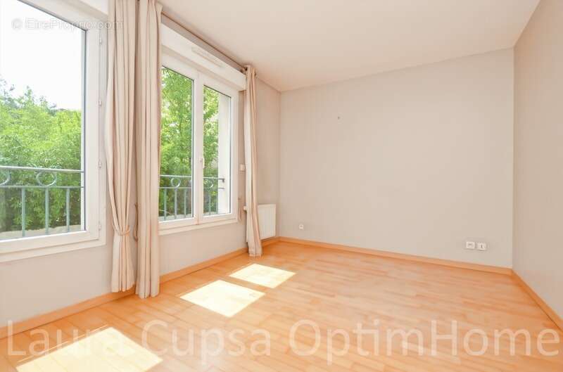 Appartement à LIVRY-GARGAN