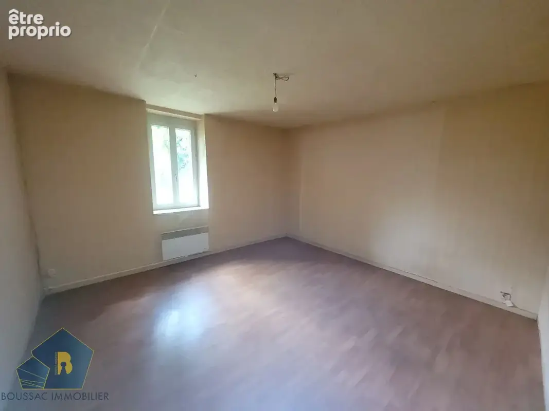 Maison 53 m² à Saint-Silvain-Bas-Le-Roc  - photo 4