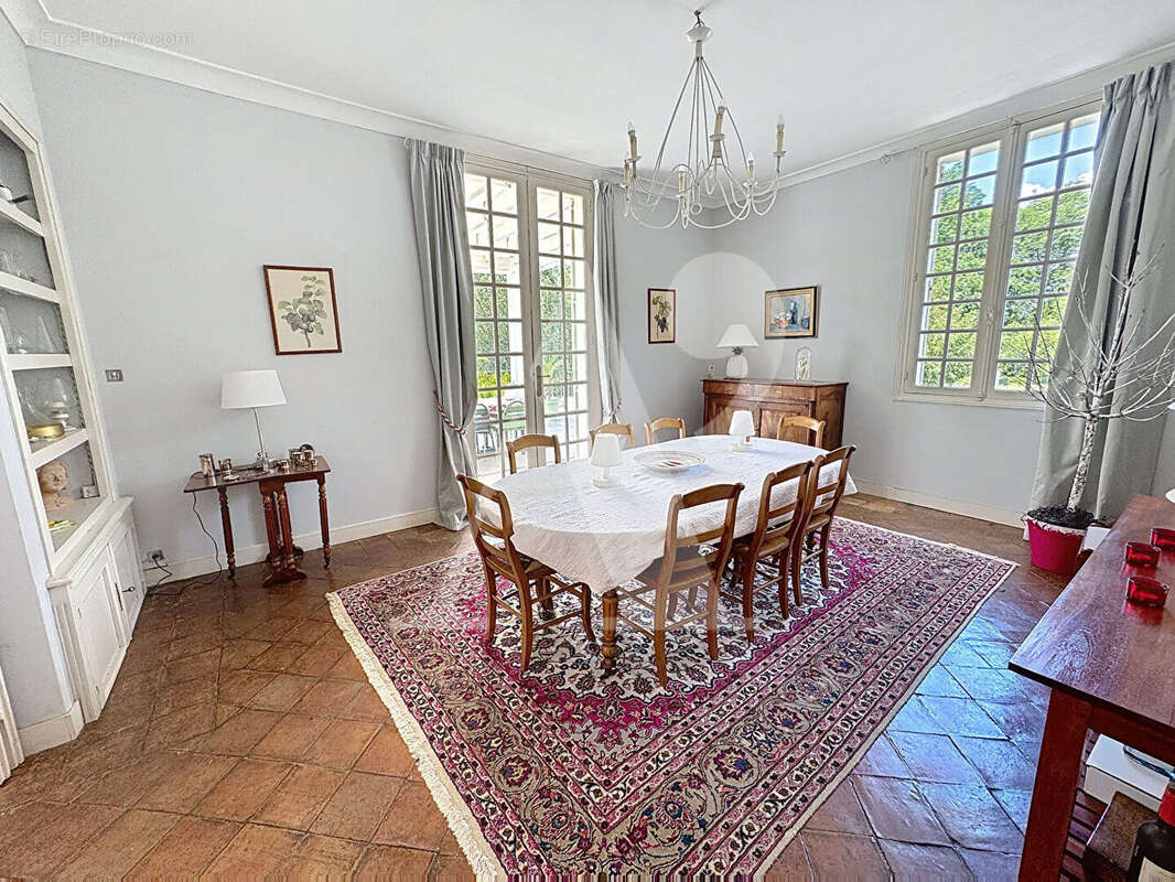 Maison à LATRESNE