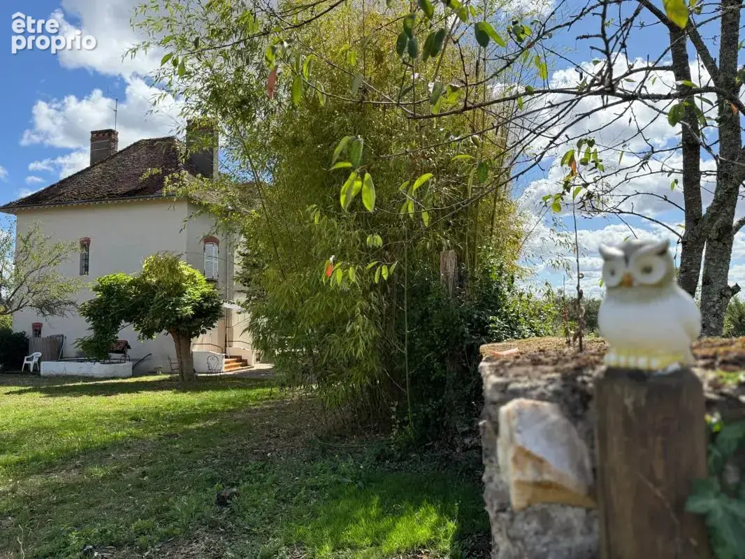 Manoir de 170m² avec son annexe de 50m² et ses dépendances sur terrain de 3 423m² 244 000 € - photo 60
