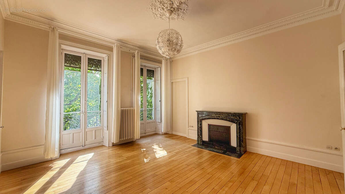 Appartement à VOIRON